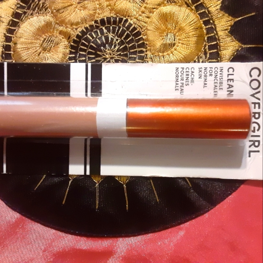 Covergirl Invisible Concealer